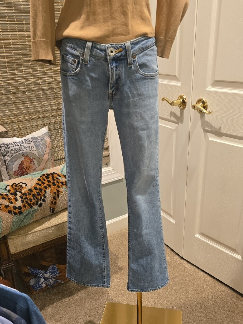 Levi's Light Blue Denim Jeans with Gold Stitching
